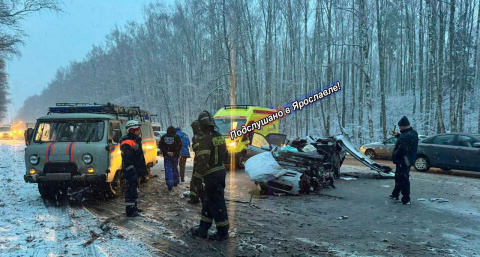 В тройной аварии у Лесных полян погибла женщина 