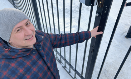 После серии школьных атак в России общественник Шичкин инициировал проверку безопасности всех учебных заведений Перекопа