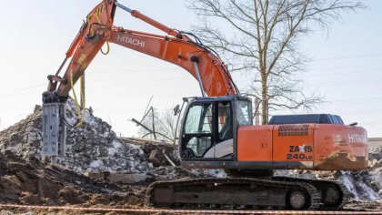 В Ярославле за ночь снесли две трети трамвайного моста