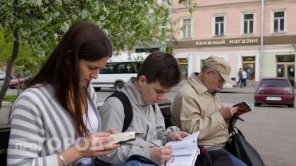 Чтение книг не делает вас грамотнее: вот почему привычка поглощать тексты часто вредит вашему правописанию