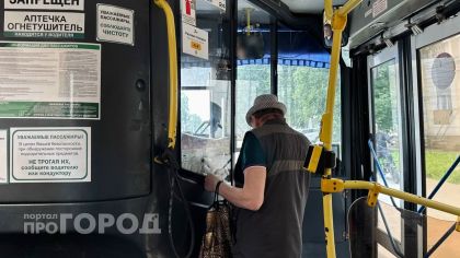 Автобус №44 с неработающими валидаторами сбил девушку на переходе: очевидцы описали детали трагедии