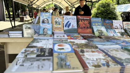 На Даманском острове стартовало «Ярославское книжное обострение» со встречами с авторами