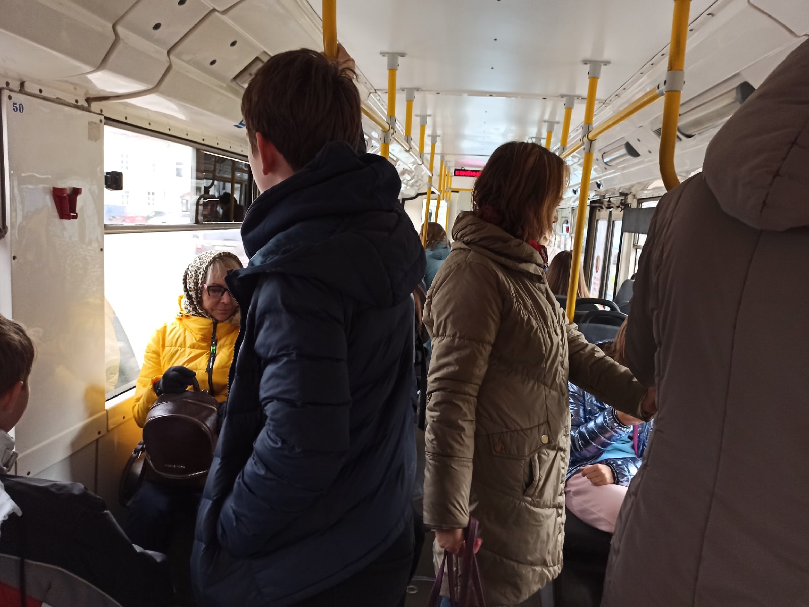 "Большой брат" следит за тобой: в ярославских автобусах и трамваях установили видеокамеры