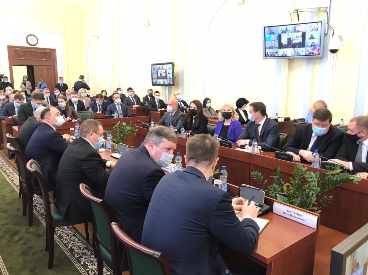 Михаил Евраев назначил местных жителей руководителями органов исполнительной власти