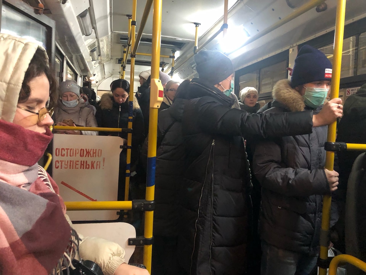 В Ярославле на два часа встали троллейбусы