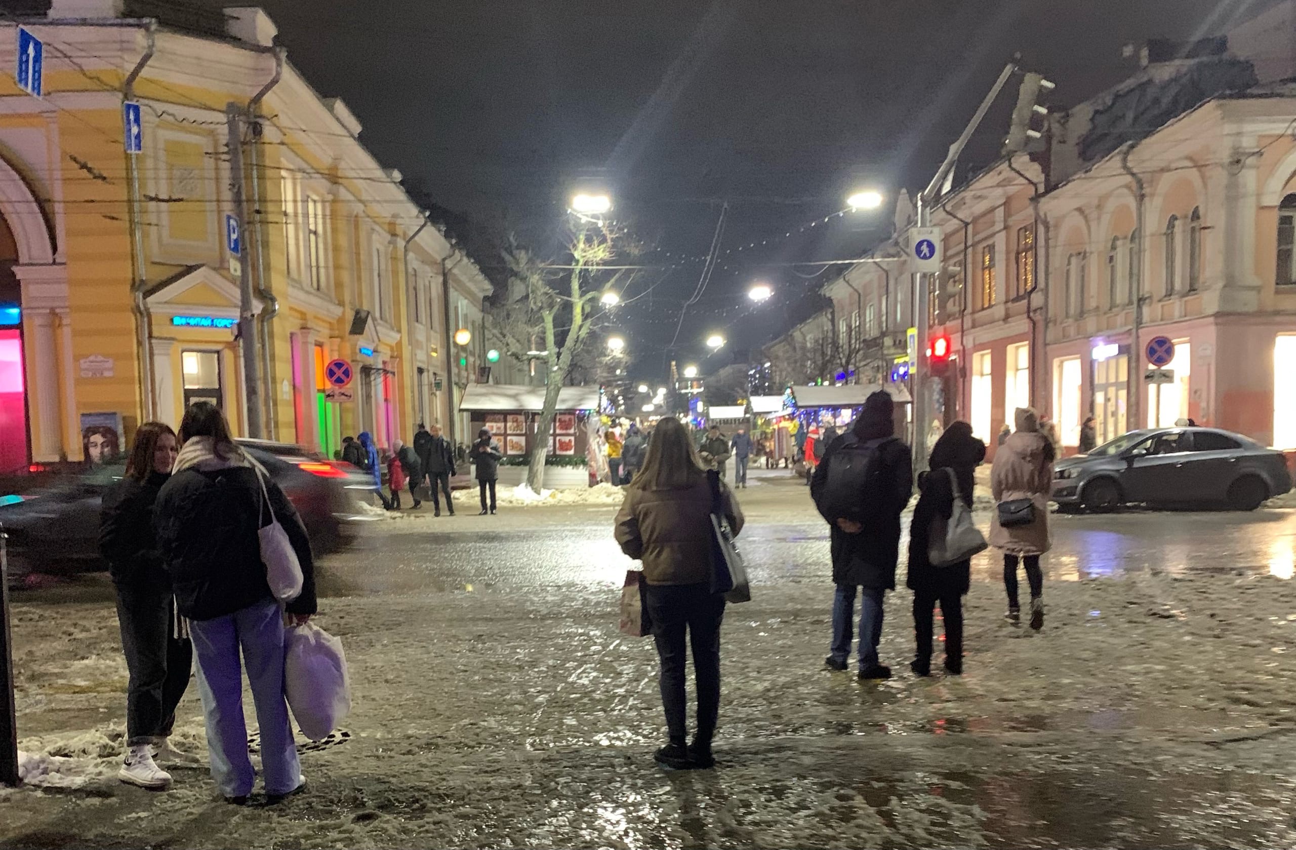 «Дед жестко матерился»: как ярославцы оценили уборку города от снега