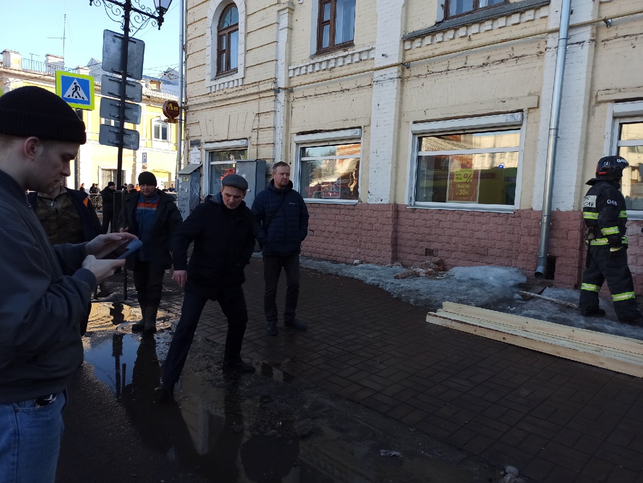 Из-за смерти при обрушении в здании в центре Ярославля возбудили уголовное дело
