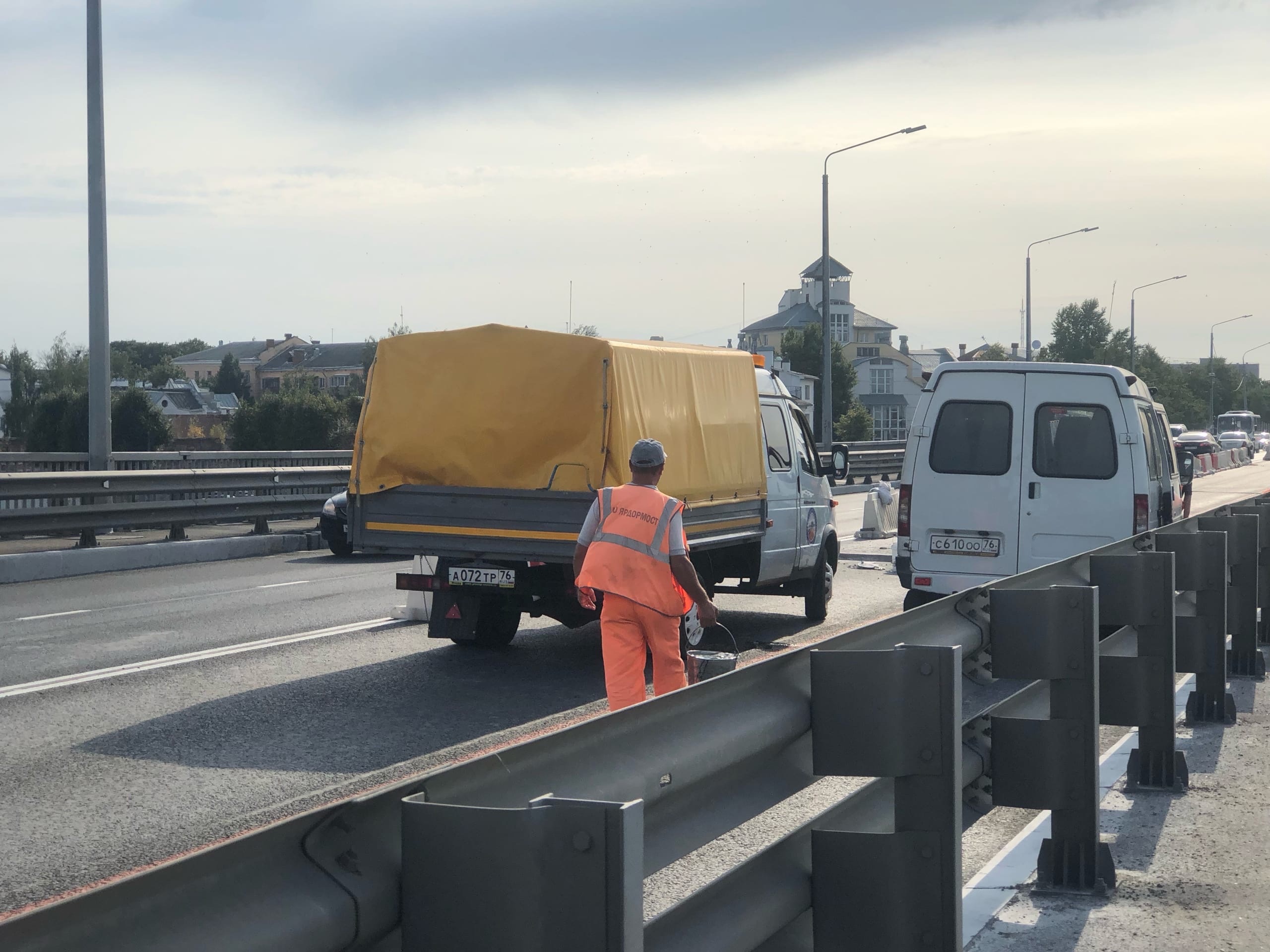 Как накосячили подрядчики во время ремонта Октябрьского моста