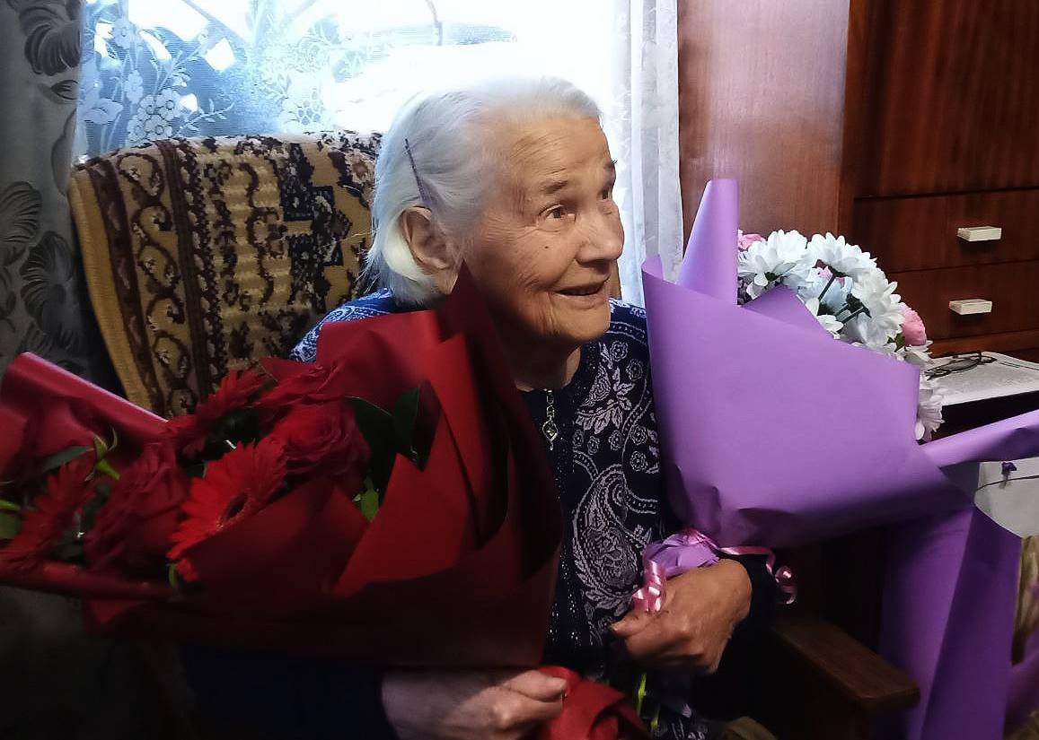 К 100-летней жительнице Рыбинска с поздравлением обратился Путин