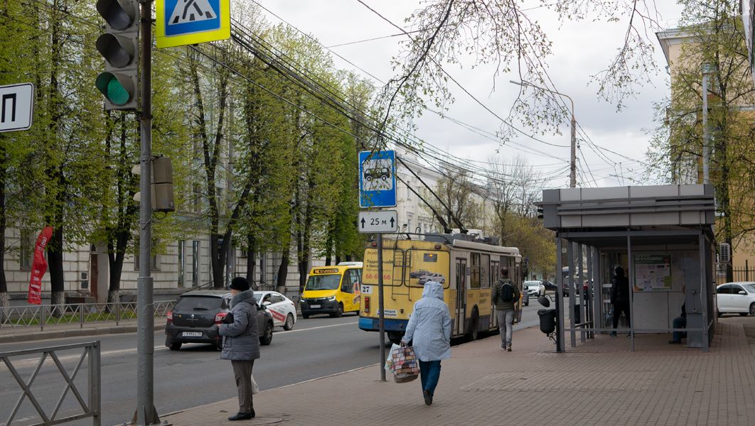 В Ярославле ГИБДД хочет снести «неправильные» остановки на проспекте Толбухина
