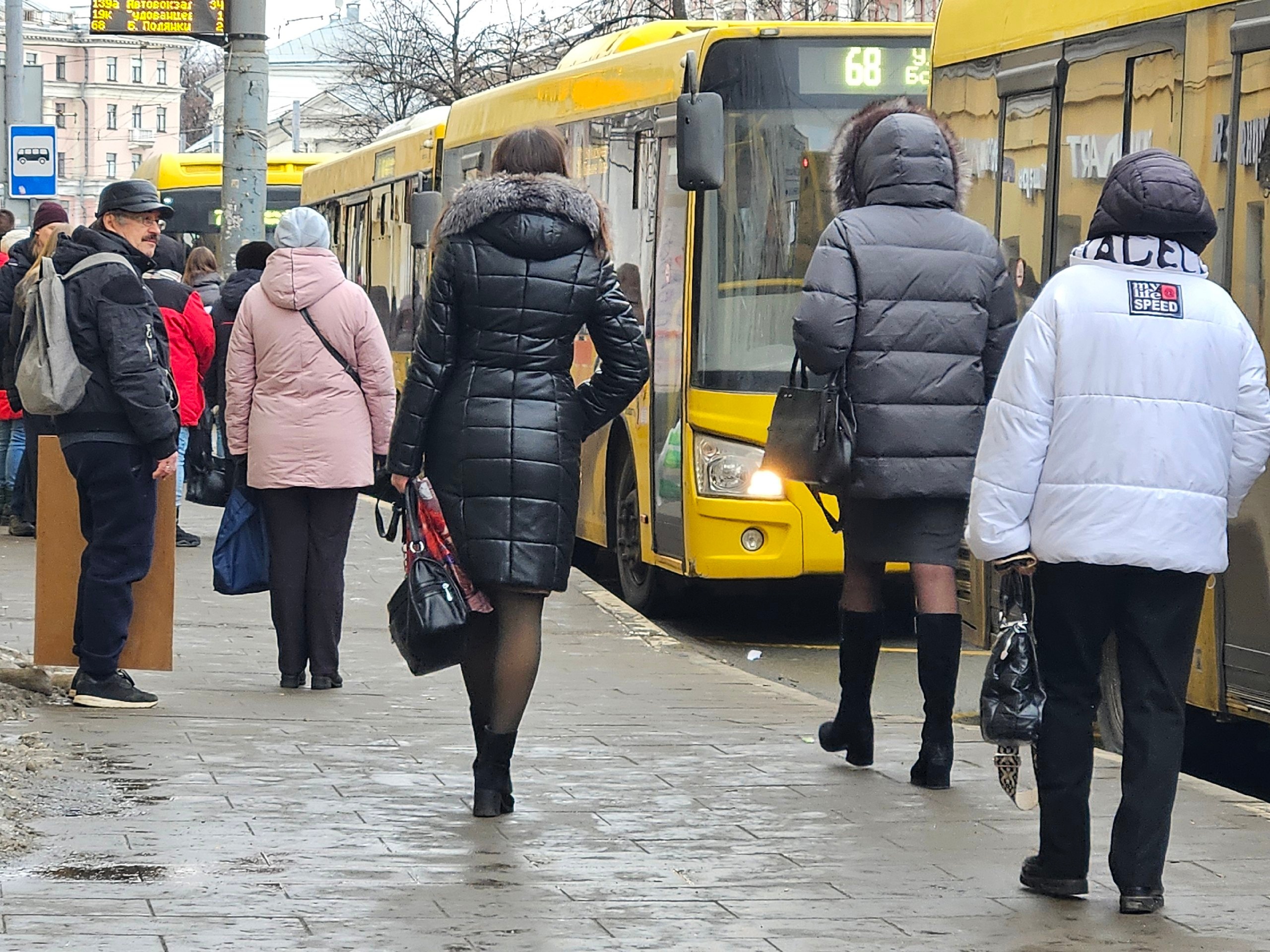 В Ярославле за грязные желтые автобусы придется заплатить штрафами