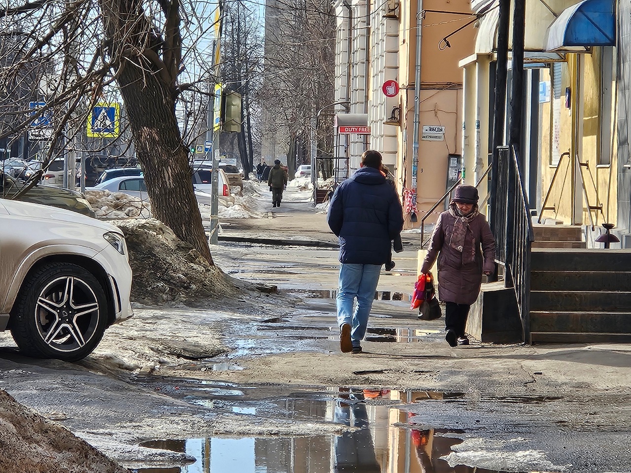 У искавшей работу жительницы Ярославской области обманом забрали почти 200 тысяч рублей