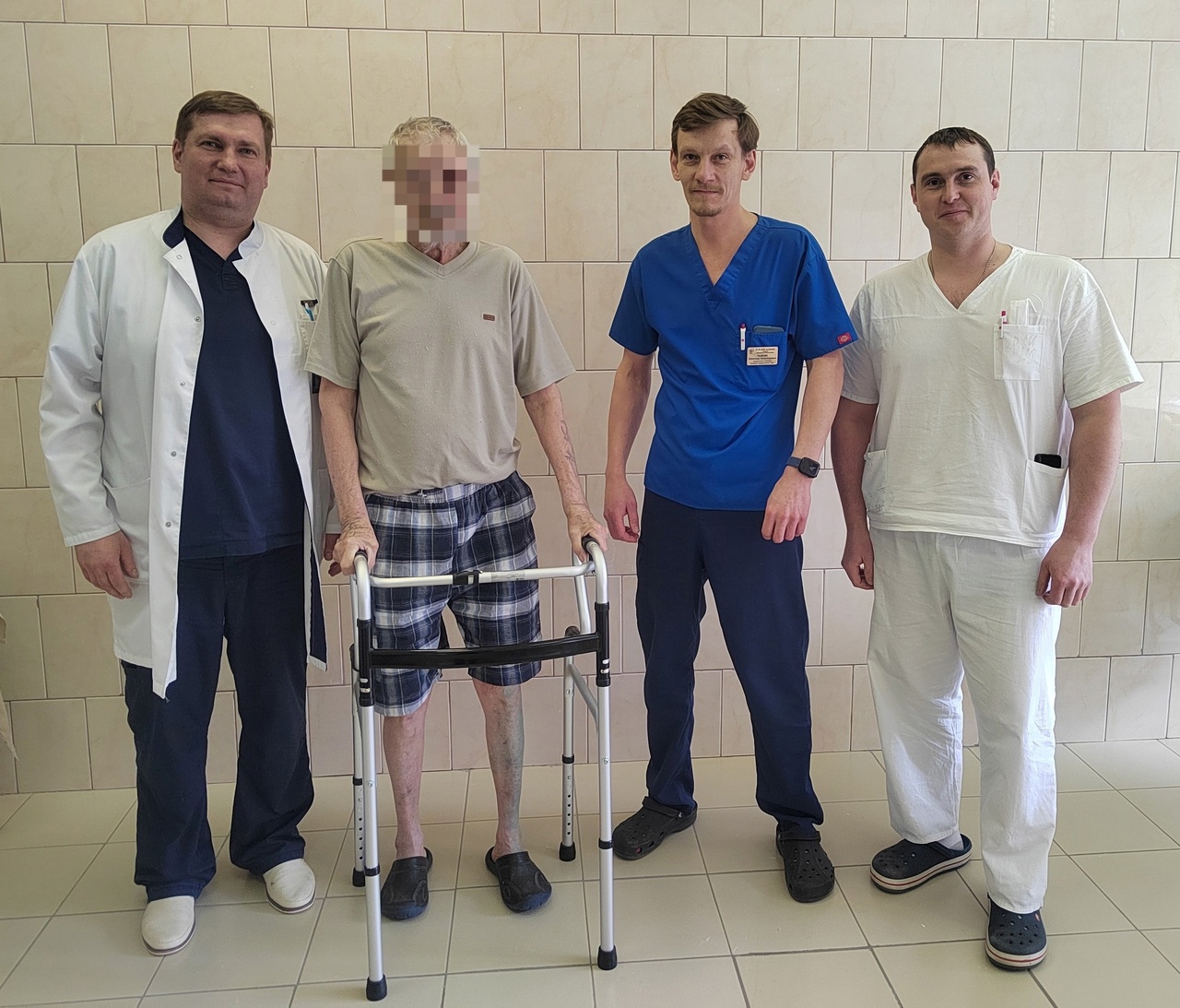 Ярославские врачи спасли пенсионера от инвалидности