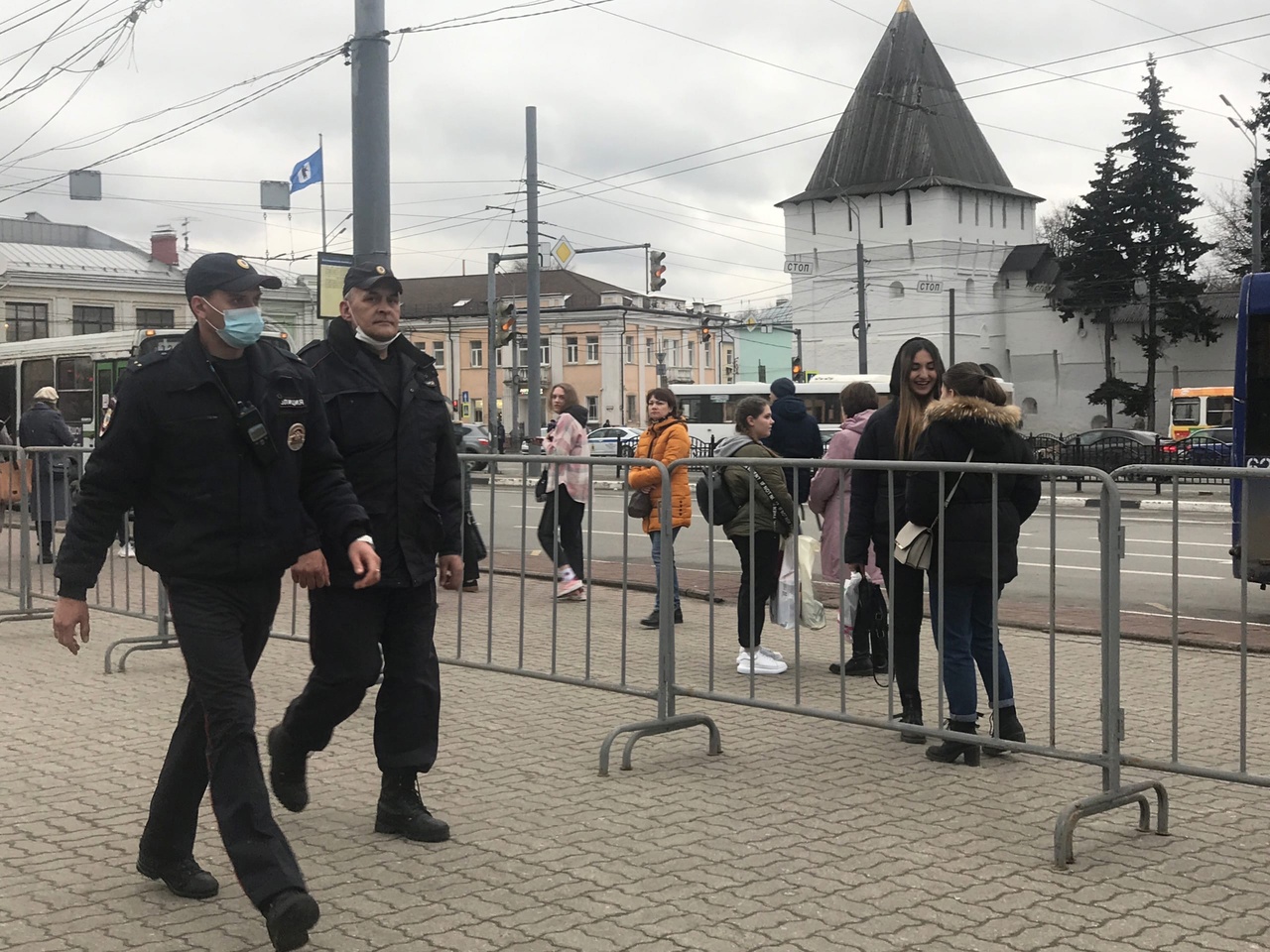 Камеры, полицейские, дружинники: в Ярославле срочно усилили меры безопасности
