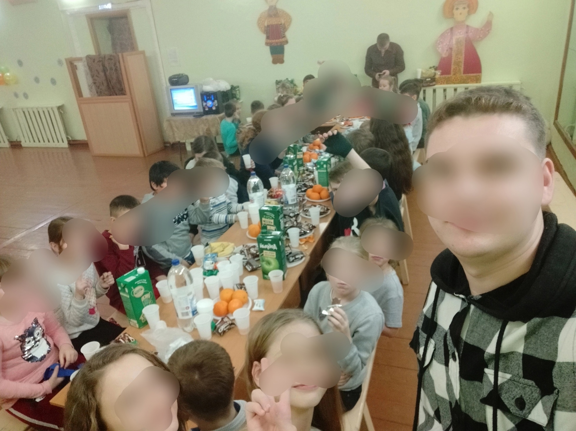 Совращал пятиклассницу: в Ярославле экс-директора детского центра посадили на 12 лет за педофилию