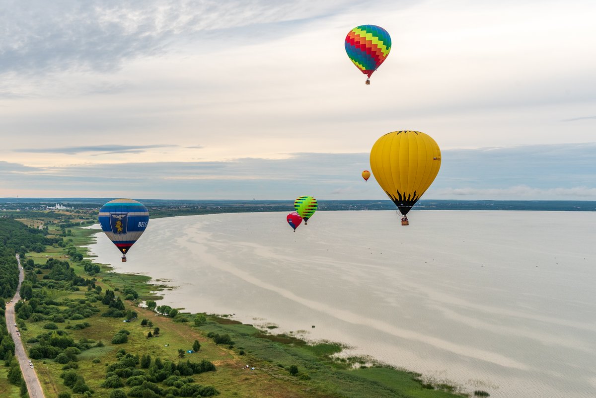  В Ярославской области будут регистрировать браки на воздушных шарах
