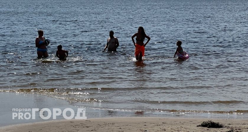 Отпускников оповещают о скрытой опасности, подстерегающей купальщиков на побережье в этом сезоне