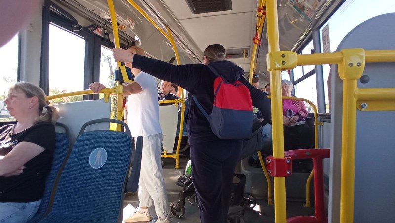 Ярославна потеряла сознание от духоты в четвертом автобусе   