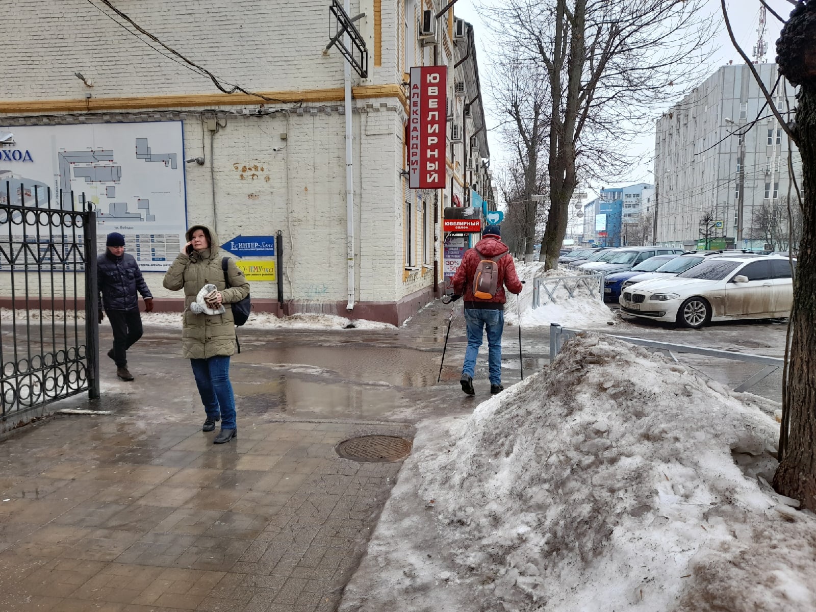  Ярославлю пообещали потоп после снегопадов